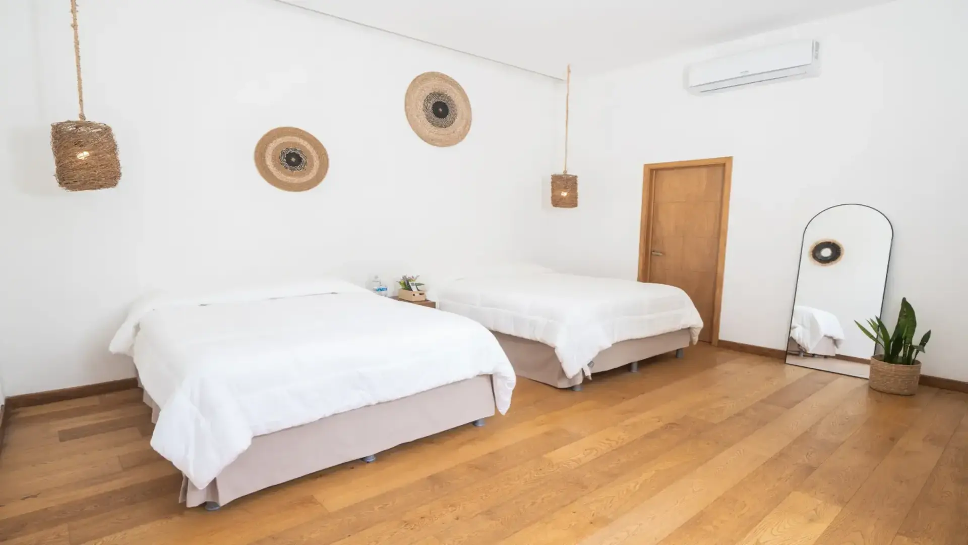 Seaside Room